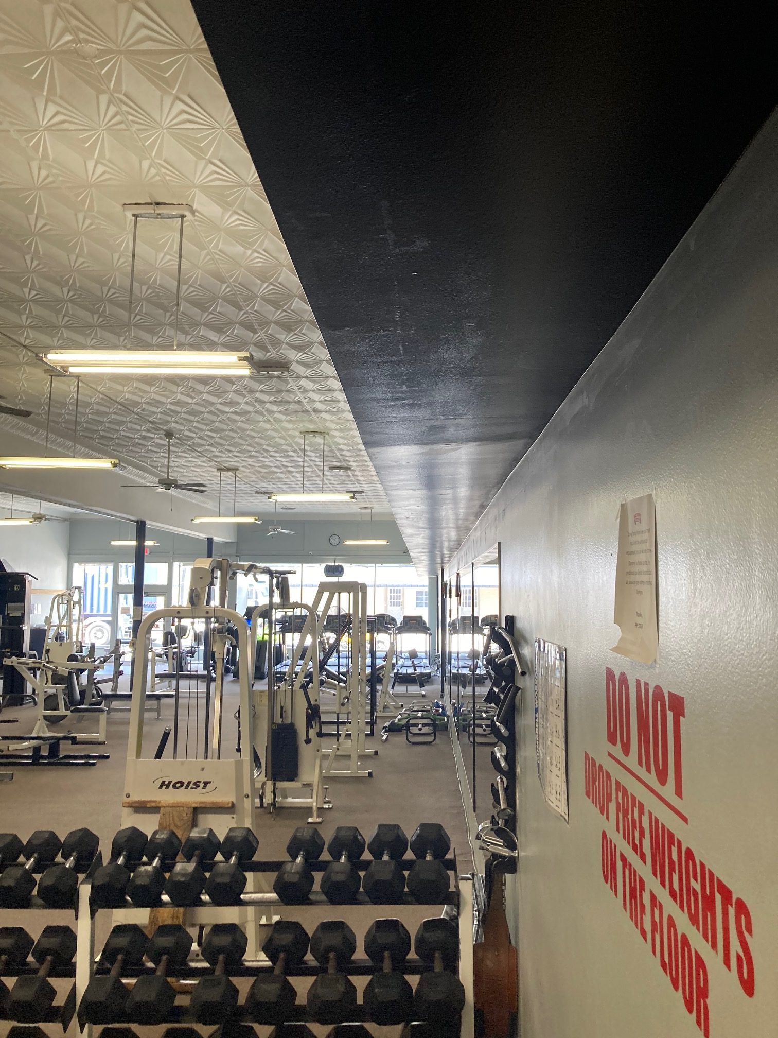 Dumbbell Corner 3